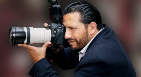 Raymundo Hernández dice gracias memoria fotográfica