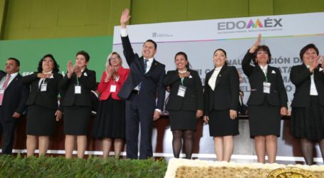 Rindió Abraham Saroné su 3er. Informe de Trabajo en el SMSEM; deja estafeta a José Manuel Uribe