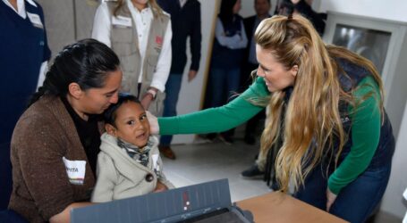 INAUGURA FERNANDA CASTILLO UNIDAD DE REHABILITACIÓN E INTEGRACIÓN SOCIAL EN CALIMAYA