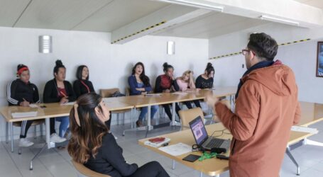 CAPACITA CODHEM A MUJERES TRANS