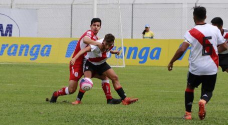DURO PARTIDO PERDIO TOLUCA CON RIVER