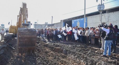 INICIAN TRABAJOS DE RECONSTRUCCIÓN DEL CAMINO PRINCIPAL A JIQUIPILCO