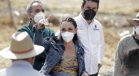 Responde Gabriela Gamboa a casi 4 mil metepequenses llevando agua potable