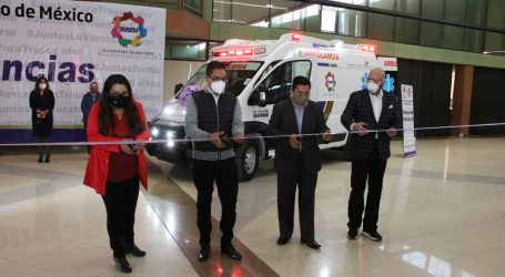 Entrega SMSEM ambulancias para fortalecer atención médica al magisterio