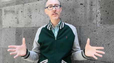 CONSTRUIR UNA UNIVERSIDAD CON VISIÓN DE FUTURO: CARLOS EDUARDO BARRERA DÍAZ
