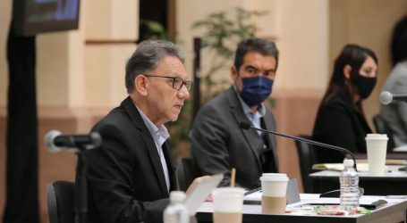 Alfredo Barrera presentó el libro “Autonomía: legado y futuro”