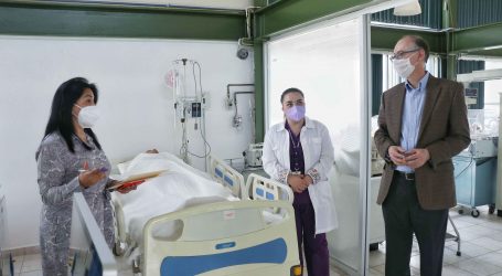 RECONOCE CARLOS EDUARDO BARRERA DÍAZ LABOR DE PERSONAL DE ENFERMERÍA DURANTE PANDEMIA POR COVID-19