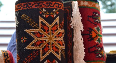 ES TAPETE ANUDADO A MANO UN REFERENTE DE TEMOAYA