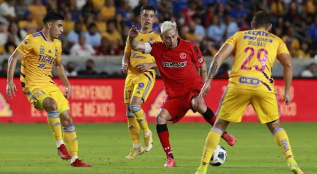 DERROTA EN HOUSTON; FERNÁNDEZ HIZO DOS