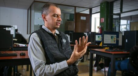 Especialistas de la UAEMéx trabajan en reconocimiento de personas mediante la distribución de venas en palmas de la mano