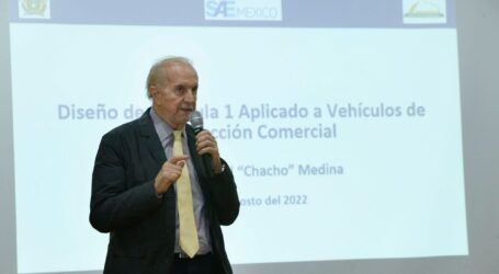 Manuel “Chacho” Medina dictó conferencia sobre F1 en la UAEMéx