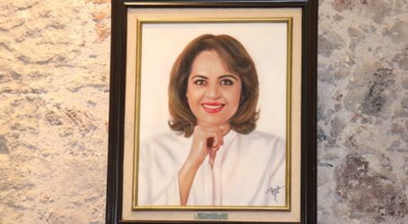 Develan pintura de Ana Lilia Herrera en la Galería de expresidentes de la Junta de Coordinación Política en el Senado