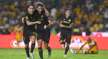 CON 10 JUGADORES, TOLUCA SE TRAJÓ EMPATE CON TIGRES