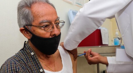 Inició con éxito la Campaña de Vacunación contra Influenza y COVID-19
