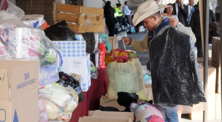 Mexiquenses han donado 350 toneladas de ayuda humanitaria para afectados por el huracán Otis