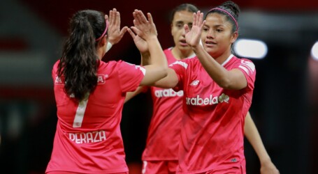 LAS DIABLAS SACARON “LA MAGIA”: GOLEARON 7-0 A SANTOS EN SU DEBUT EN CASA