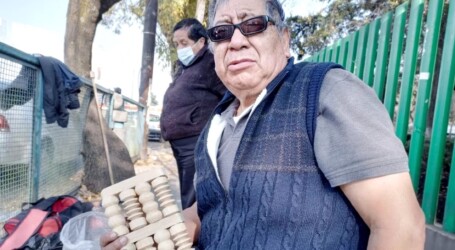 LA TECNOLOGÍA DESPLAZA A LOS ARTESANOS QUE HACEN JUGUETES DE MADERA