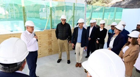 AMLO Y DELFINA SUPERVISAN SEGUNDO TRAMO DEL TREN INTERURBANO “EL INSURGENTE”