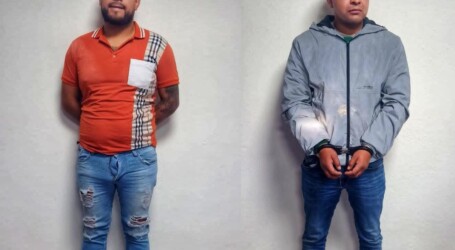 ATRAPA POLICÍA MUNICIPAL A DOS MOTORRATONES IBAN CARGADOS DE CELULARES Y DE DROGA