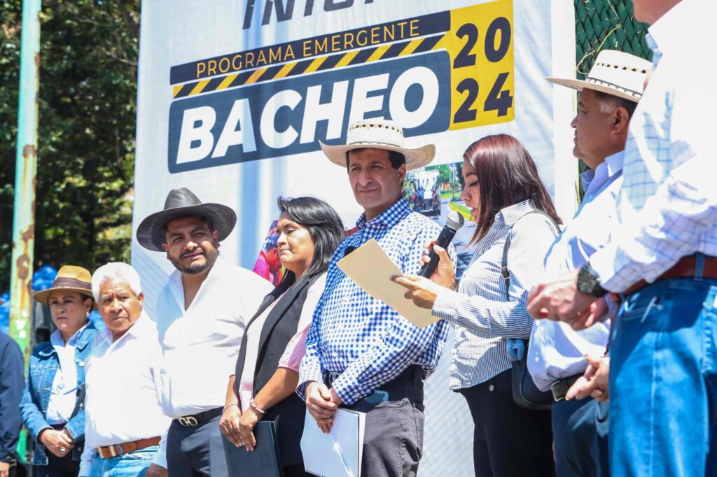 INICIA PROGRAMA EMERGENTE DE BACHEO 2024; LA META, ATENDER MÁS DE 20 ...