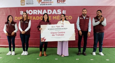 Continúan las Jornadas Asistenciales del DIFEM para atender a la población vulnerable