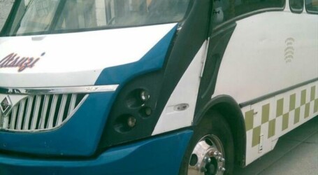 A punta de pistola asaltan autobús de la empresa Atsuzi en Los Sauces