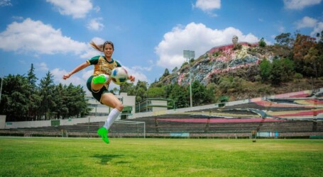 Futbolistas del representativo universitario femenil rompen esquemas en la UAEMéx