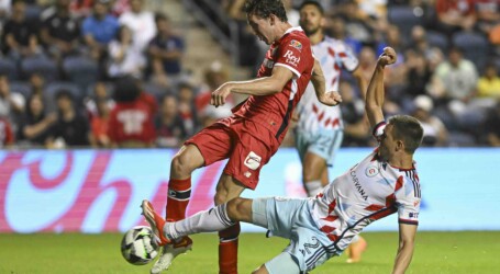 EL DIABLO SE LUCIÓ Y DEBUTÓ CON TRIUNFO EN LA LEAGUES CUP: 3-1