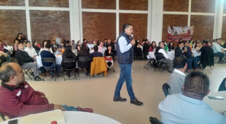Ricardo Moreno entregó reconocimientos por proceso electoral 2024
