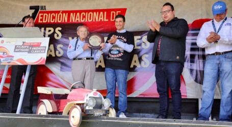SÉPTIMA EDICIÓN NACIONAL DE “PICK UPS ANTIGUAS” EN TOLUCA