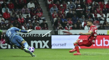 GOLEADA DE ANTOLOGÍA: TOLUCA 5-0 A PUEBLA CON DOBLETE DE PAULINHO