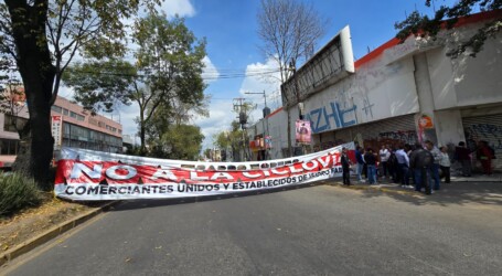 NUEVO BLOQUEO EN ISIDRO FABELA, NO QUIEREN LA CICLOVÍA
