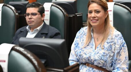 Acerca María José Pérez trabajo legislativo a la comunidad estudiantil