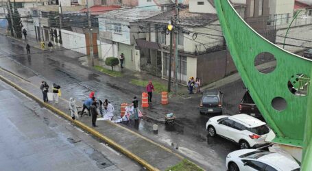 ESTUDIANTES DE ARQUITECTURA BLOQUEARON TOLLOCAN PORQUE SU DIRECTOR NO LES RESPONDE