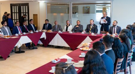 Reconoce Ricardo Moreno labor de abogados de la Consejería Jurídica de Toluca