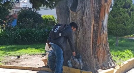 DETIENEN A ALEJANDRO IN FRAGANTI TIRANDO BASURA EN LA SOR JUANA