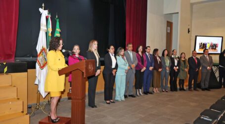 + 9 mujeres en el gabinete de Patricia Zarza; Los mil y un intentos de Donald Trump para que los mexicanos dejen de ir a Estados Unidos de América; Los fraudes institucionales, ahora hasta para morirse tranzan a los mexiquenses