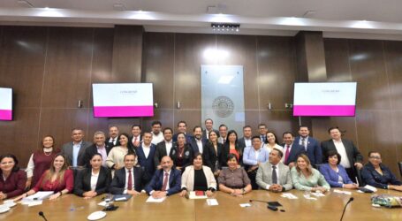 Congresistas de PT, PAN y sin partido se integran al grupo de morena