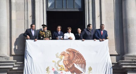 Asisten congresistas al 115 Aniversario de la Revolución Mexicana
