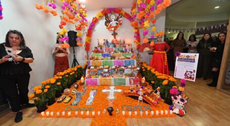 Concurso de ofrendas del Congreso mexiquense celebra tradiciones
