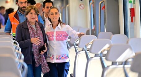 Claudia y Delfina Gómez recorren por 1ª vez el Tren Suburbano al AIFA