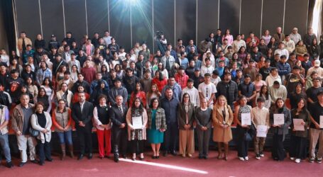 Transformación Universitaria impulsa reconocimiento a excelencia y espíritu humanista de mentes científicas: Paty Zarza