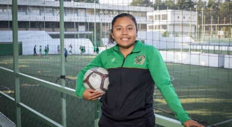 Del futbol bardas al frontball: la ruta ganadora de Kika Mondragón, egresada de la UAEMéx