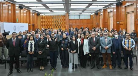 Distingue Congreso mexiquense a su personal con estímulos y recompensas