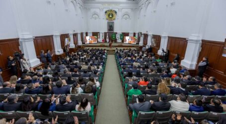+Marzo y sus manifestaciones. El regreso a escena de la Coordinadora Nacional de Trabajadores de la educación; Informe de Martha Patricia Zarza en medio de protestas y rencores, respondió con llamado a la unidad