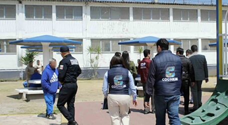 CODHEM REVISA EN EL PENAL DE SANTIAGUITO CASOS QUE PUEDEN SER SUJETOS DE AMNISTÍA