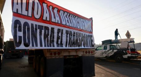 Anuncian transportistas y productores  megabloqueo nacional para este lunes