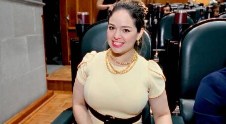 Propone Jennifer González impulsar desde la legislación  la prevención del embarazo entre adolescentes en la entidad