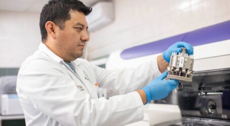 Centro Oncológico del ISSEMYM procesa 48 mil pruebas mensuales