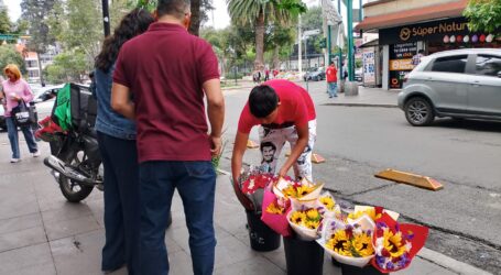 ENTRE VENTAS DE FLORES, DESAYUNOS Y COMIDAS, TRANSCURRIÓ EL DÍA DE MAMÁ